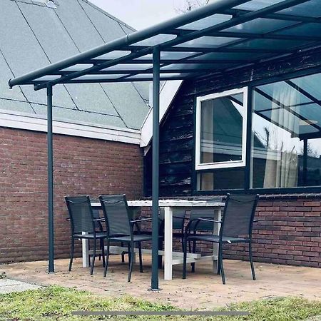 Leuke Bungalow In Noord-Holland Opmeer Exterior foto